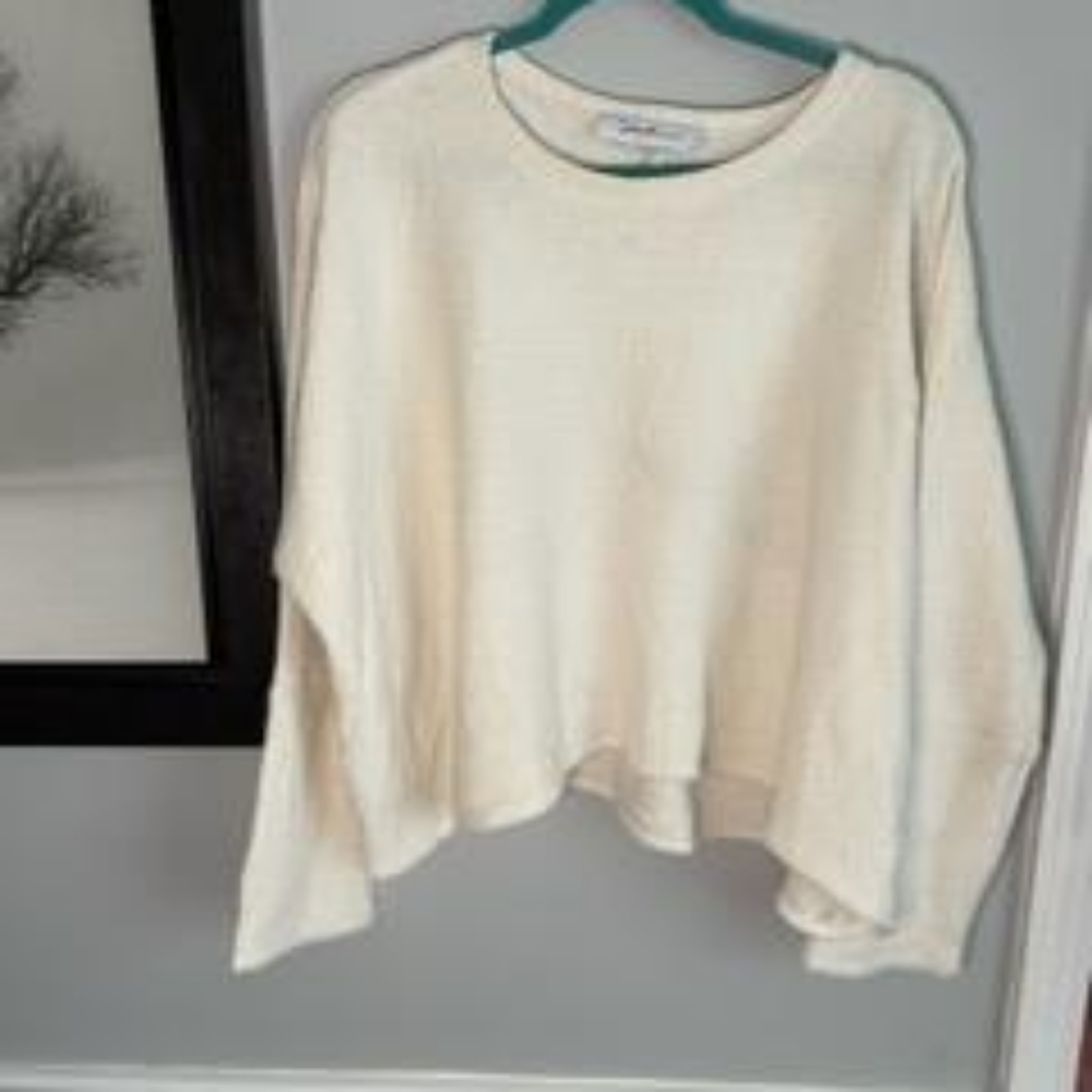 White Cute Crop Top Sweater